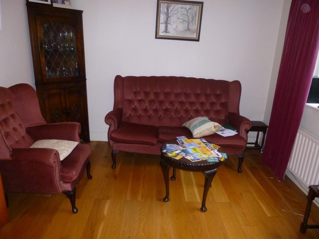 Dun Roamin Bed & Breakfast Galway Bagian luar foto
